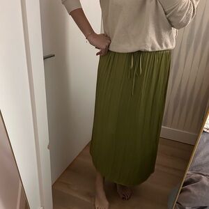 Deluc satin pleated skirt